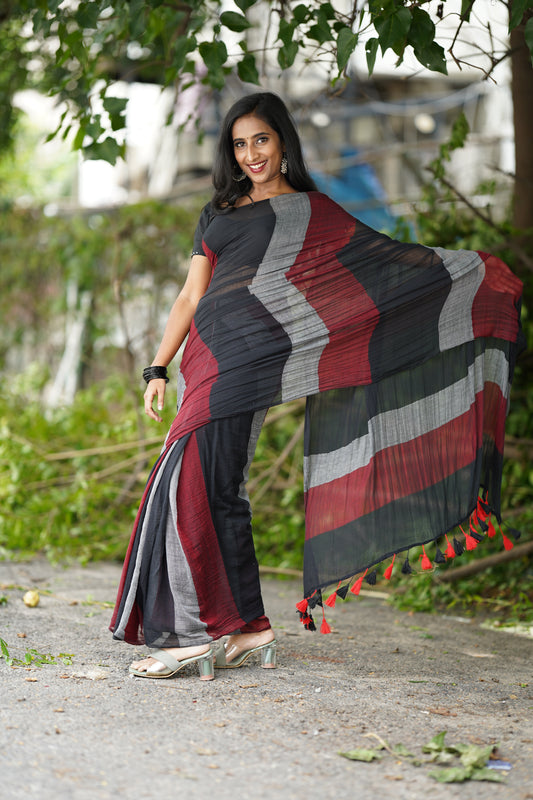 Anokhee l Multicoloured Mul Cotton Saree