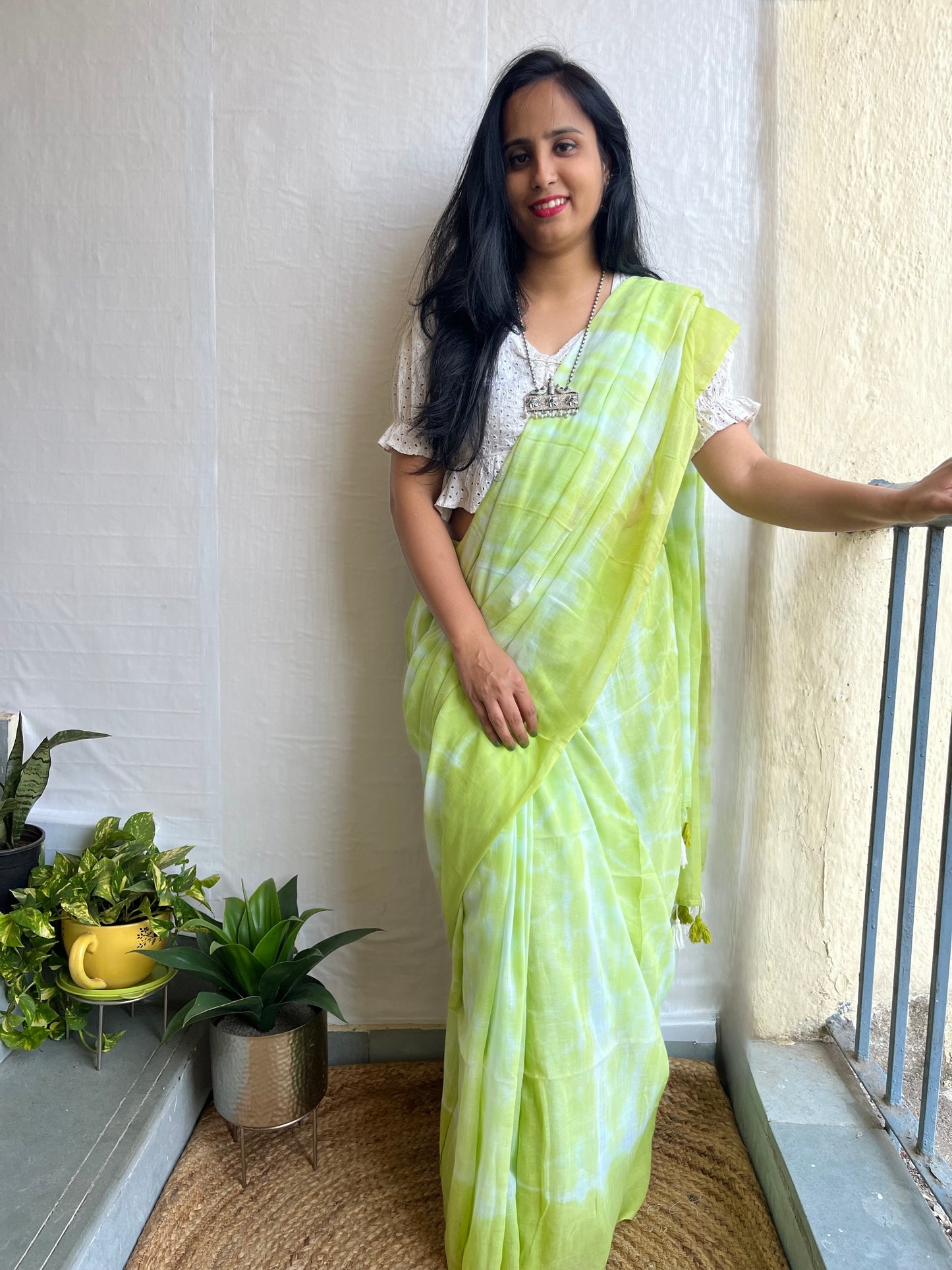 Shibori l Green Tie And Dye Mul Cotton Saree