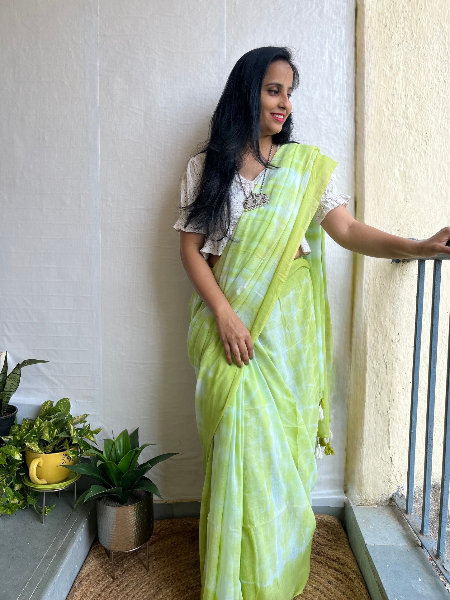 Shibori l Green Tie And Dye Mul Cotton Saree