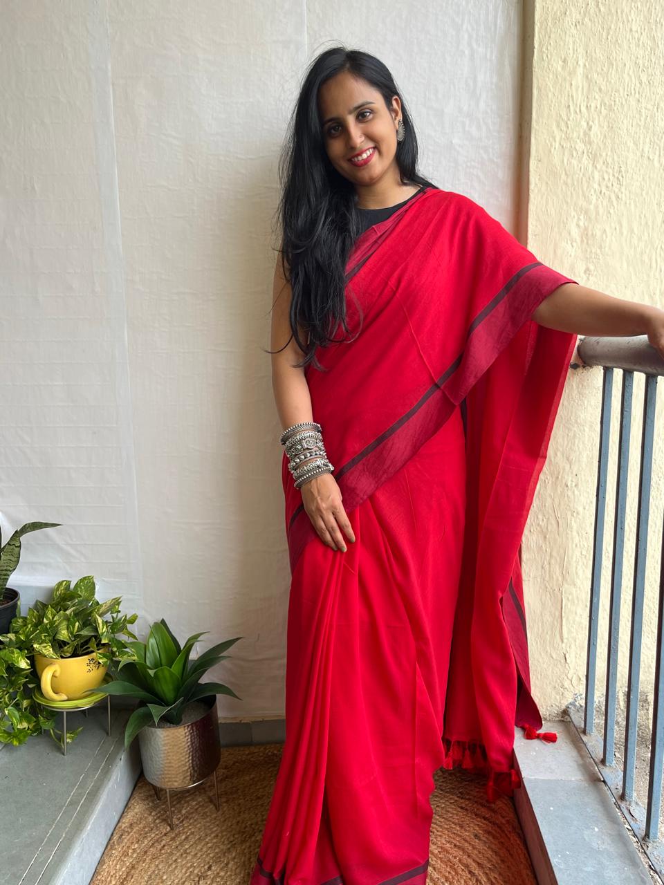 Red and black border mul cotton saree